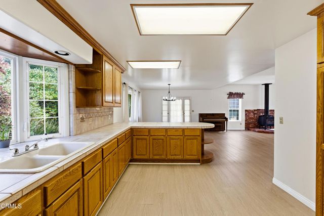 15811 Calle El Capitan, Green Valley, CA 91390