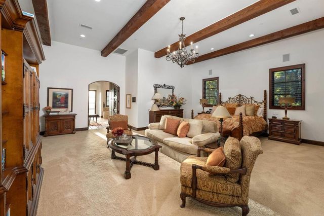 6870 La Valle Plateada, Rancho Santa Fe, CA 92067