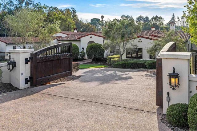 6870 La Valle Plateada, Rancho Santa Fe, CA 92067