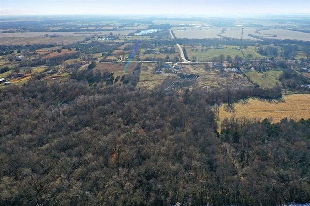 26104 E 273rd Street, Harrisonville, MO 64701