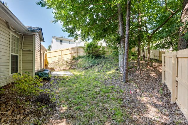 7917 Pebbleridge Drive, Charlotte, NC 28212