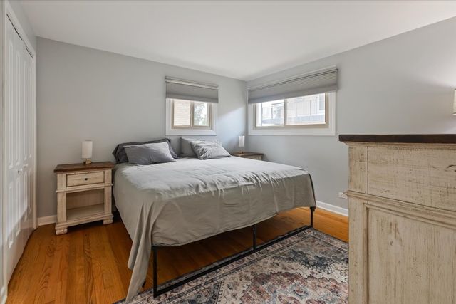 6524 N Northwest Highway A, Chicago, IL 60631