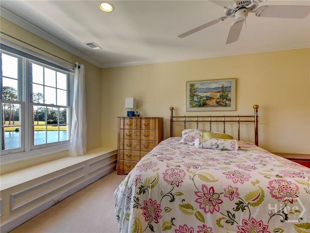 10 Pineside Lane, Savannah, GA 31411