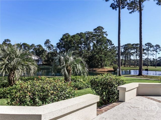 10 Pineside Lane, Savannah, GA 31411