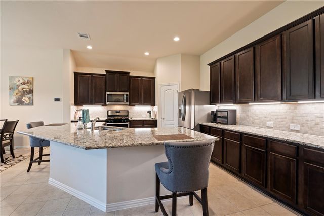 13213 Anchor Isle Court, Texas City, TX 77568