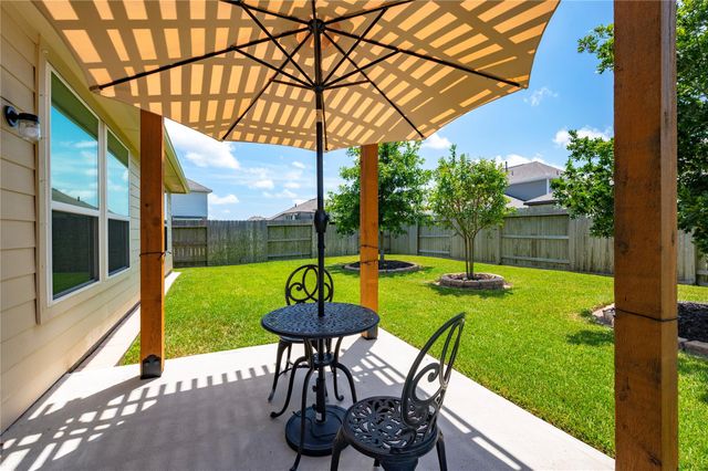 13213 Anchor Isle Court, Texas City, TX 77568
