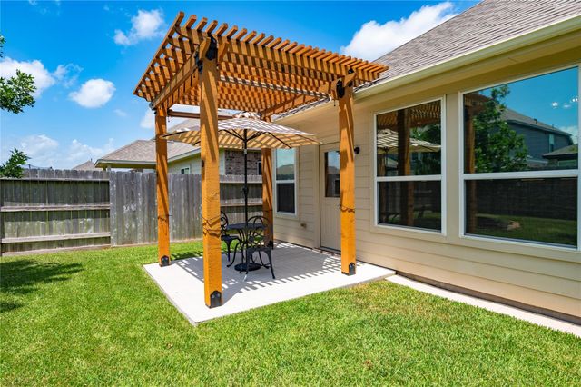 13213 Anchor Isle Court, Texas City, TX 77568