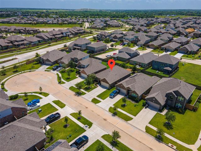 13213 Anchor Isle Court, Texas City, TX 77568