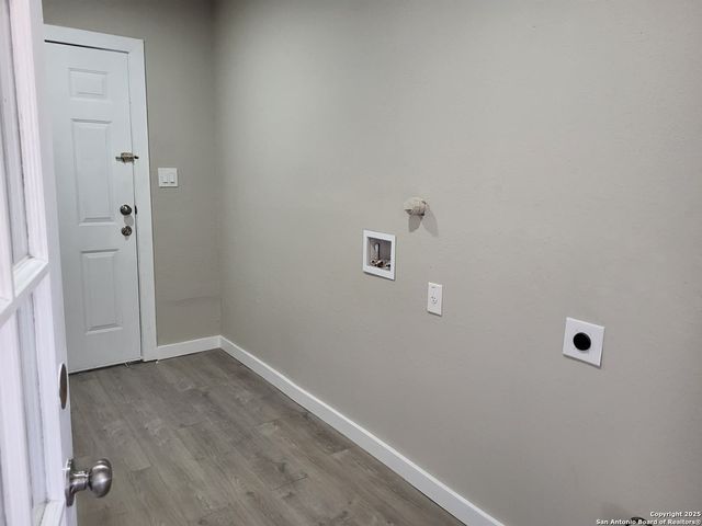 2326 Basse Rd, San Antonio, TX 78213