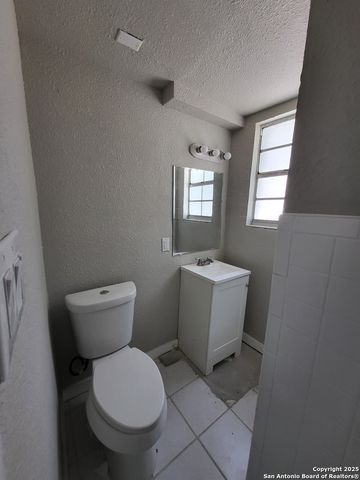 2326 Basse Rd, San Antonio, TX 78213