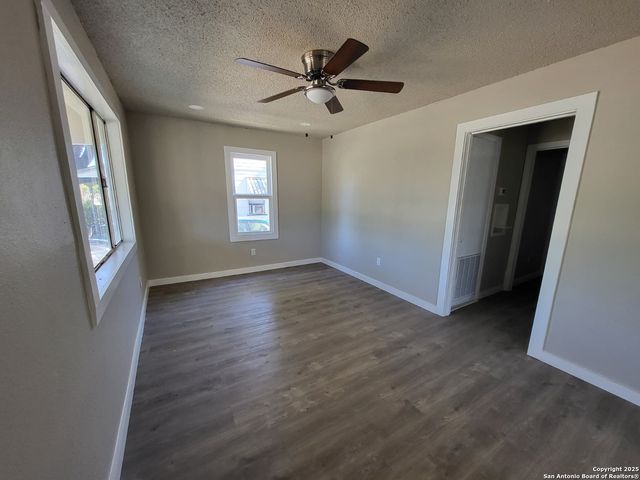 2326 Basse Rd, San Antonio, TX 78213