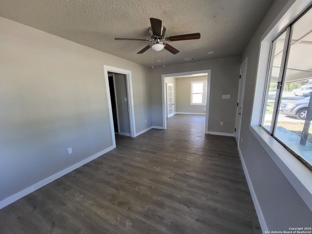 2326 Basse Rd, San Antonio, TX 78213