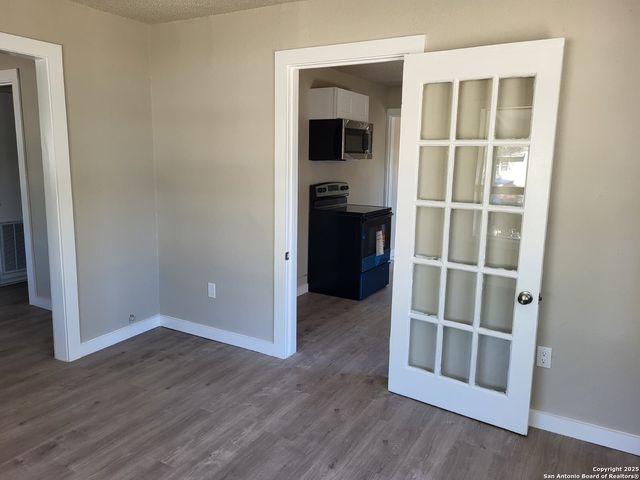 2326 Basse Rd, San Antonio, TX 78213
