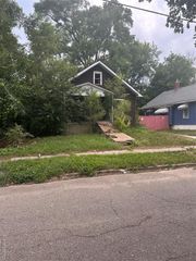 2309 Arlington Avenue, Flint, MI 48506