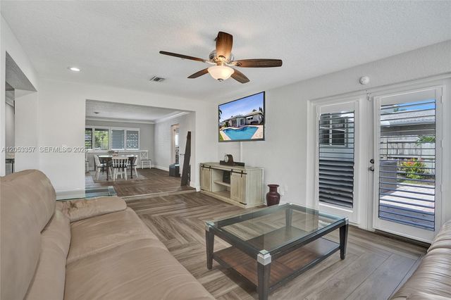 510 SE 5th Street, Pompano Beach, FL 33060