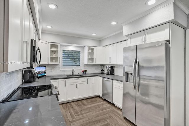 510 SE 5th Street, Pompano Beach, FL 33060