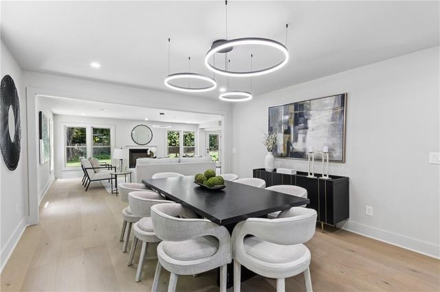5030 Nesbit Ferry Lane, Sandy Springs, GA 30350