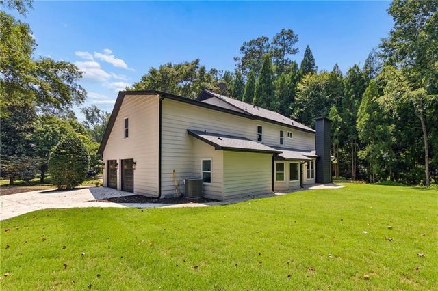 5030 Nesbit Ferry Lane, Sandy Springs, GA 30350