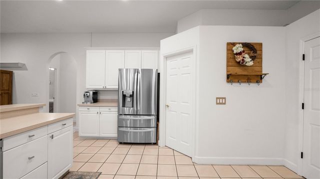 318 HAMILTON SHORES DRIVE NE, Winter Haven, FL 33881