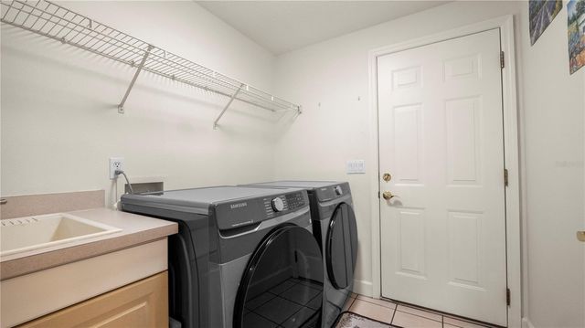 318 HAMILTON SHORES DRIVE NE, Winter Haven, FL 33881
