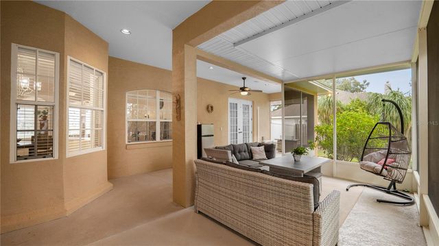318 HAMILTON SHORES DRIVE NE, Winter Haven, FL 33881