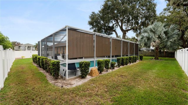 318 HAMILTON SHORES DRIVE NE, Winter Haven, FL 33881