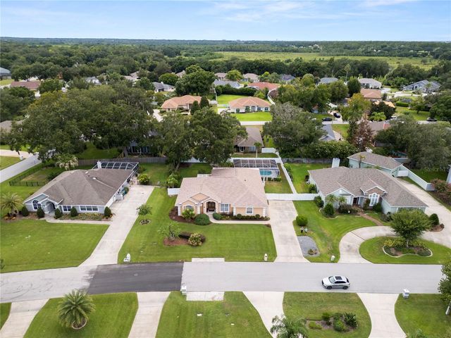 318 HAMILTON SHORES DRIVE NE, Winter Haven, FL 33881