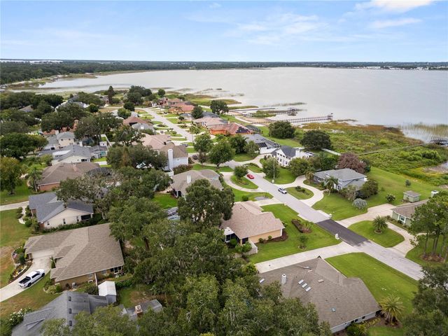318 HAMILTON SHORES DRIVE NE, Winter Haven, FL 33881