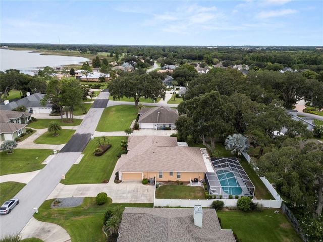 318 HAMILTON SHORES DRIVE NE, Winter Haven, FL 33881
