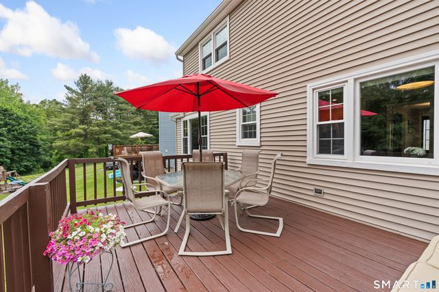 239 Little Brook Drive, Newington, CT 06111