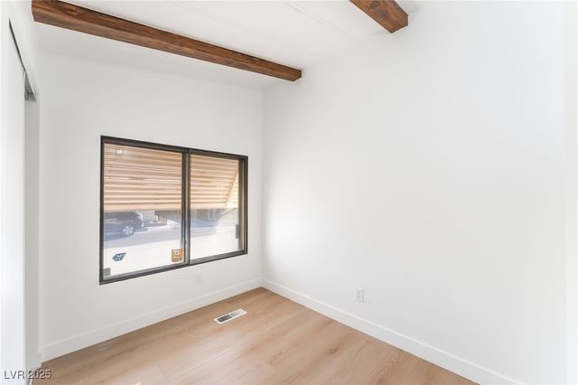 3361 Gulf Shores Drive, Las Vegas, NV 89122