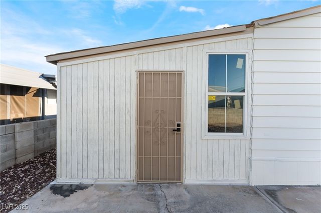 3361 Gulf Shores Drive, Las Vegas, NV 89122