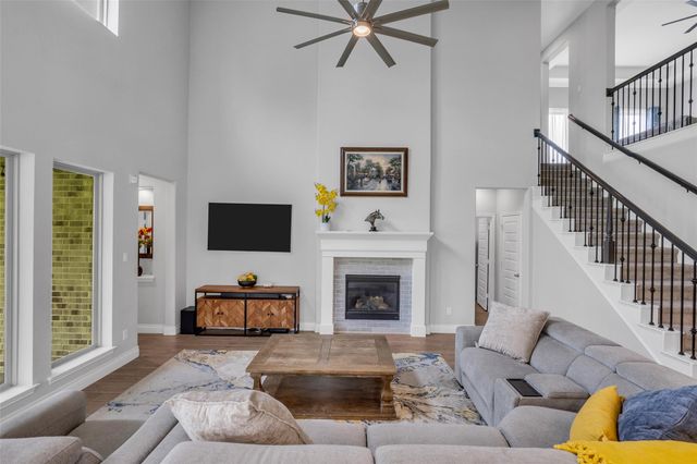 149 S Carson Cub Court, Montgomery, TX 77316