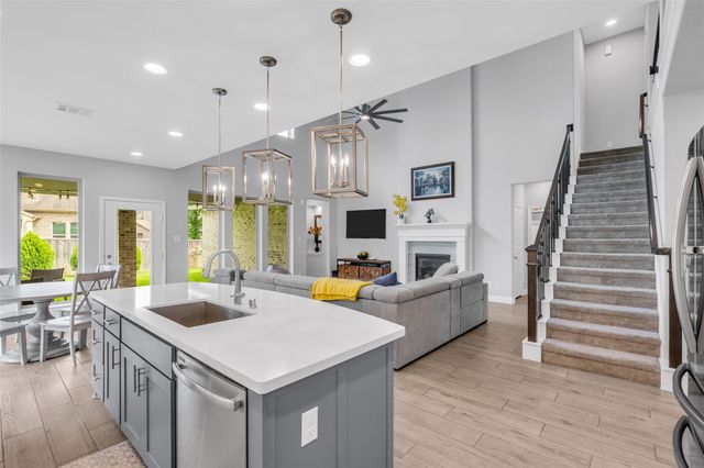 149 S Carson Cub Court, Montgomery, TX 77316