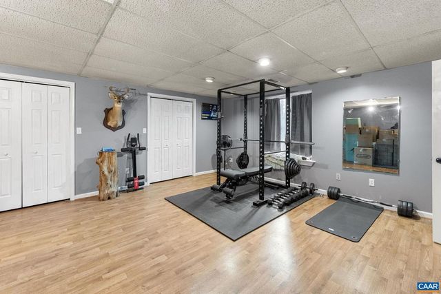 669 JAMES RIVER RD, Scottsville, VA 24590