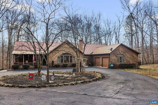 669 JAMES RIVER RD, Scottsville, VA 24590