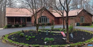 669 JAMES RIVER RD, Scottsville, VA 24590