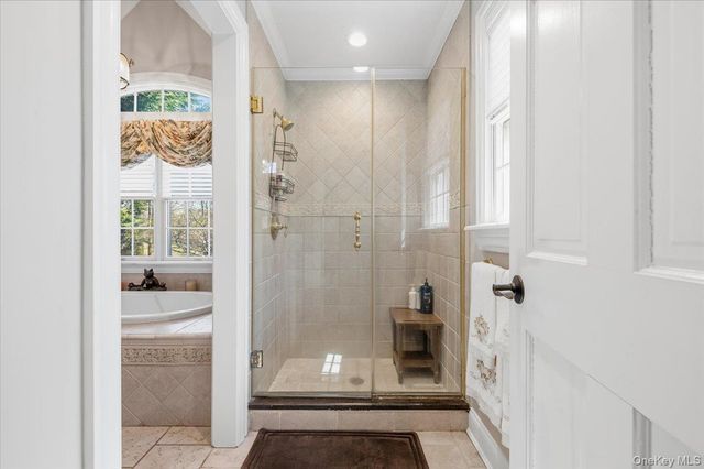 2 Memas Court, Dix Hills, NY 11746