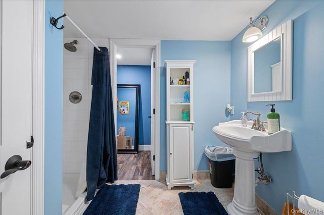 2 Memas Court, Dix Hills, NY 11746