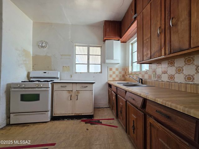 410 E 22nd Street, Tucson, AZ 85713