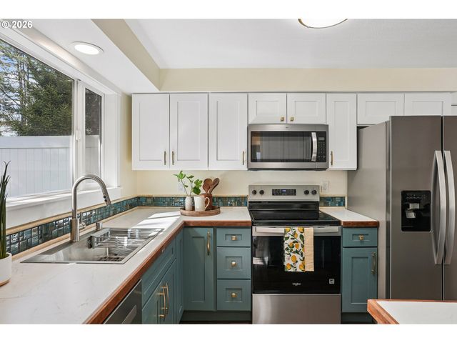 13410 Se MCGILLIVRAY Blvd, Vancouver, WA 98683