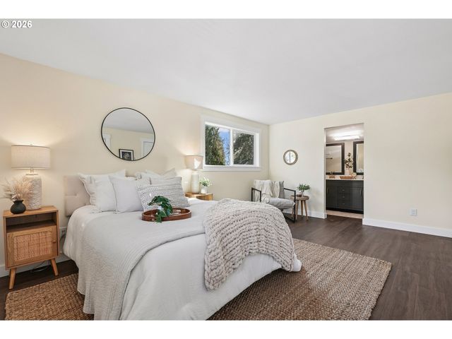 13410 Se MCGILLIVRAY Blvd, Vancouver, WA 98683