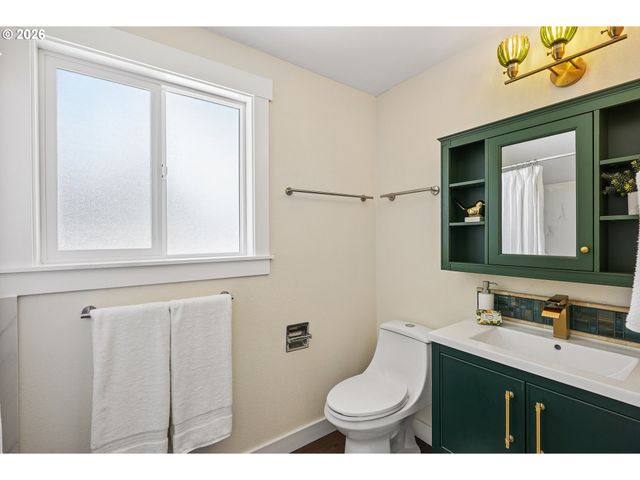 13410 Se MCGILLIVRAY Blvd, Vancouver, WA 98683