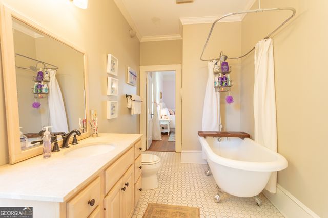 401 E Jefferson Street, Thomasville, GA 31792