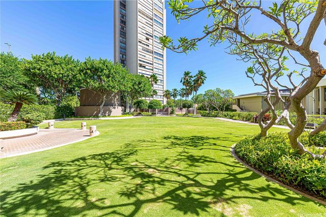 583 Kamoku Street PH7, Honolulu, HI 96826