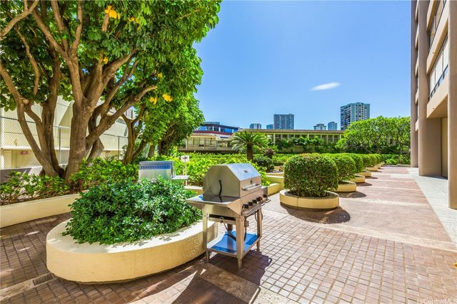 583 Kamoku Street PH7, Honolulu, HI 96826