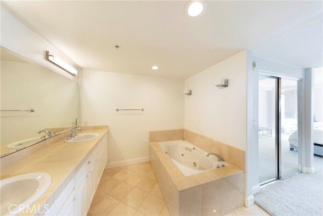 1500 E OCEAN Boulevard 206, Long Beach, CA 90802