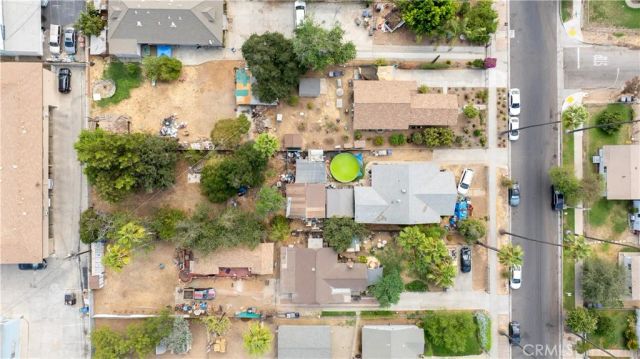 1809 7th St, Riverside, CA 92507