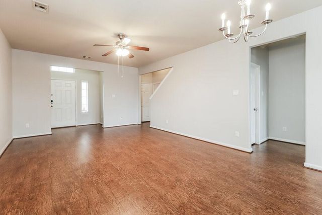 9446 Green Mills Drive, Houston, TX 77070