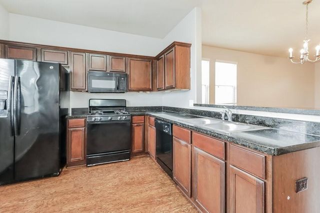 9446 Green Mills Drive, Houston, TX 77070